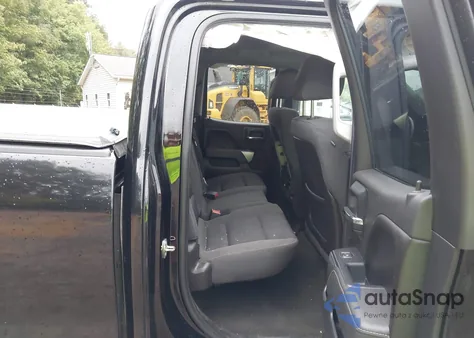 2015 Chevrolet Silverado K1500 Lt z USA, uszkodzony, nr VIN 1GCVKREC7FZ271309